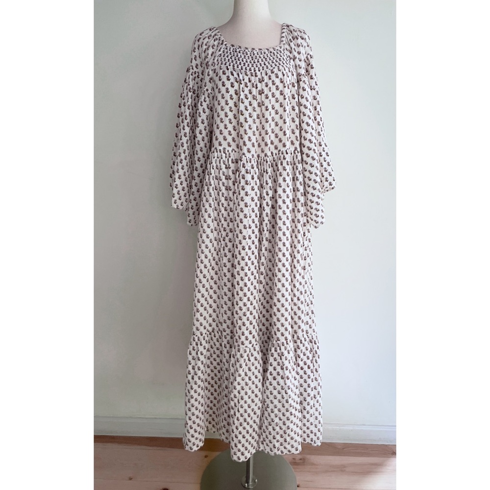 NWT Anaak Block Print Floral Blue and Cream Oversized Smocked Tiered Midi Dress